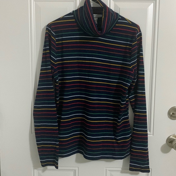 LA LIGNE turtle neck long sleeve top. - Picture 1 of 7